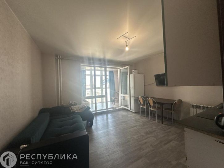 2-комн квартира Шахтёров, 66