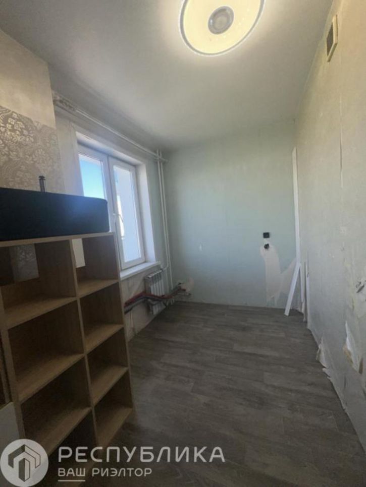 2-комн квартира Шахтёров, 66