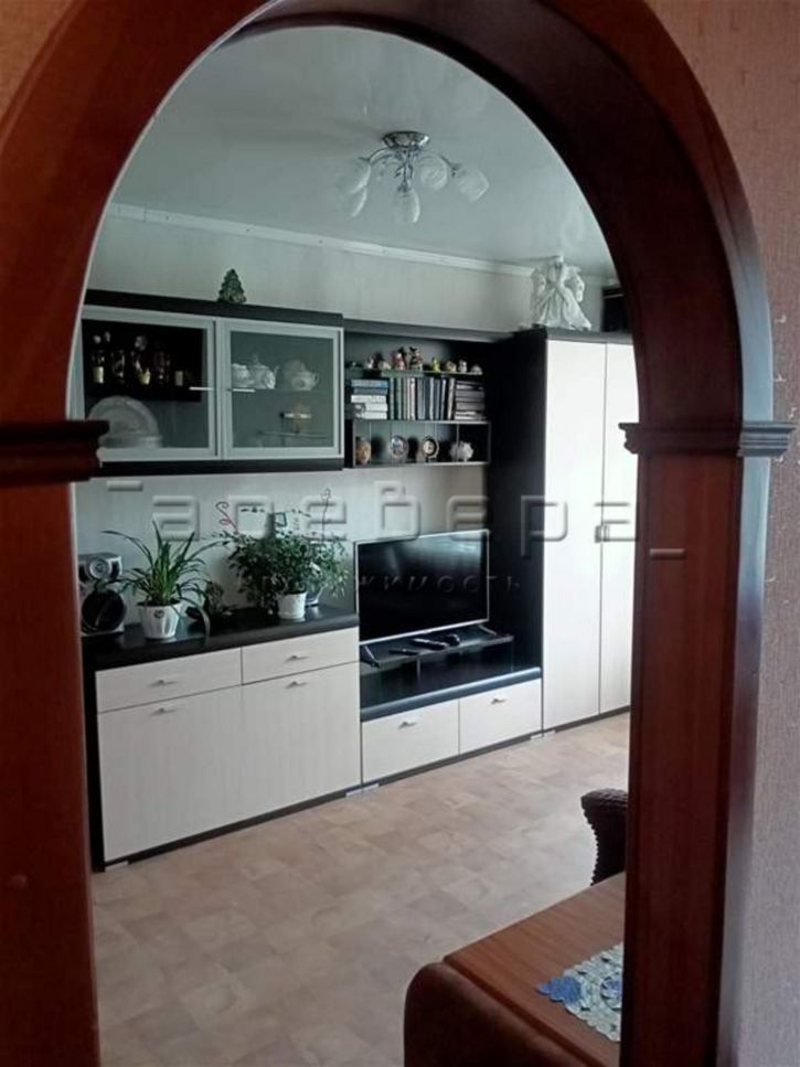 3-комн квартира им. газеты Красноярский Рабочий, 90