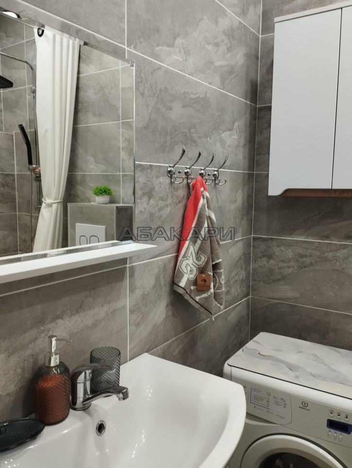 1-комн квартира Свободный проспект, 66М