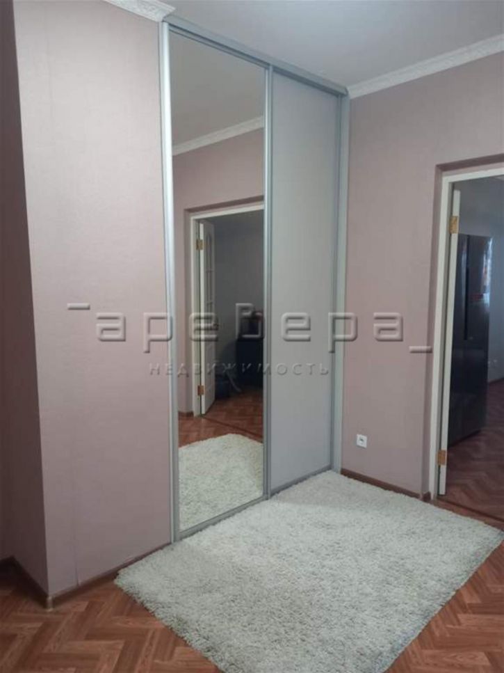 2-комн квартира Батурина, 36