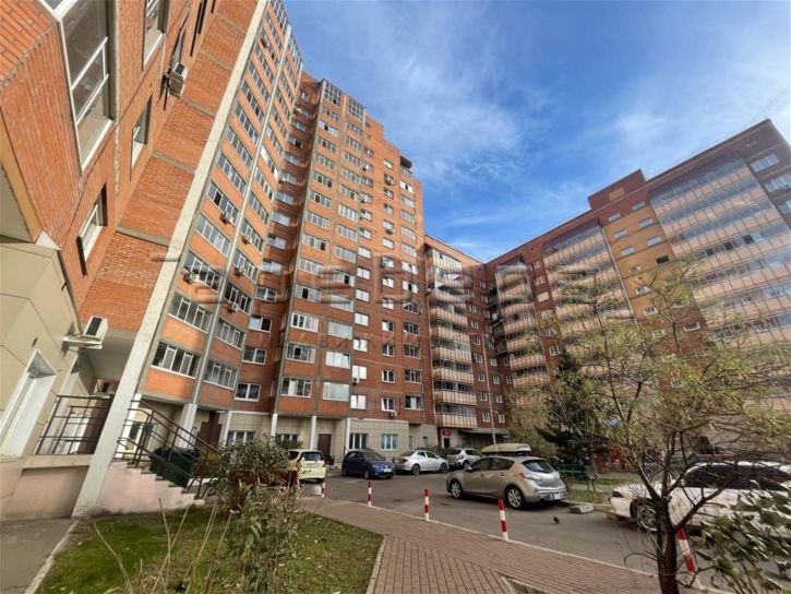 2-комн квартира Светлогорская, 11а