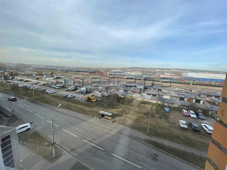 2-комн квартира Светлогорская, 11а