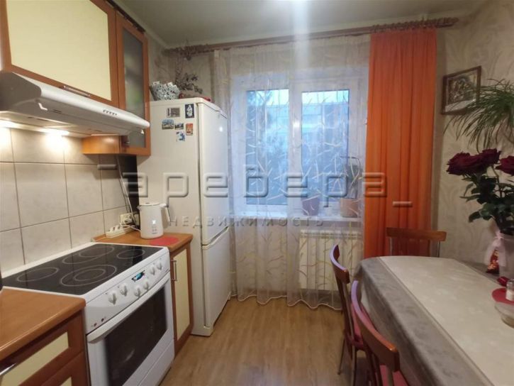 2-комн квартира Академгородок, 14