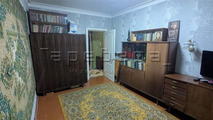2-комн квартира Калинина, 80а