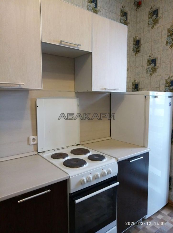 1-комн квартира улица Республики, 33А