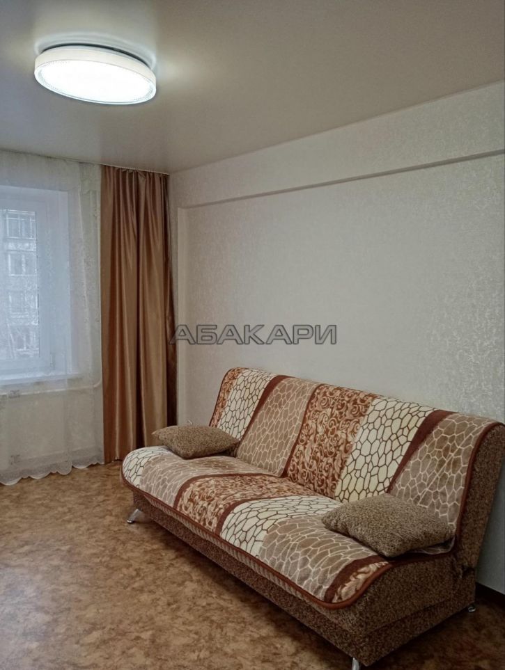 1-комн квартира улица Гусарова, 53