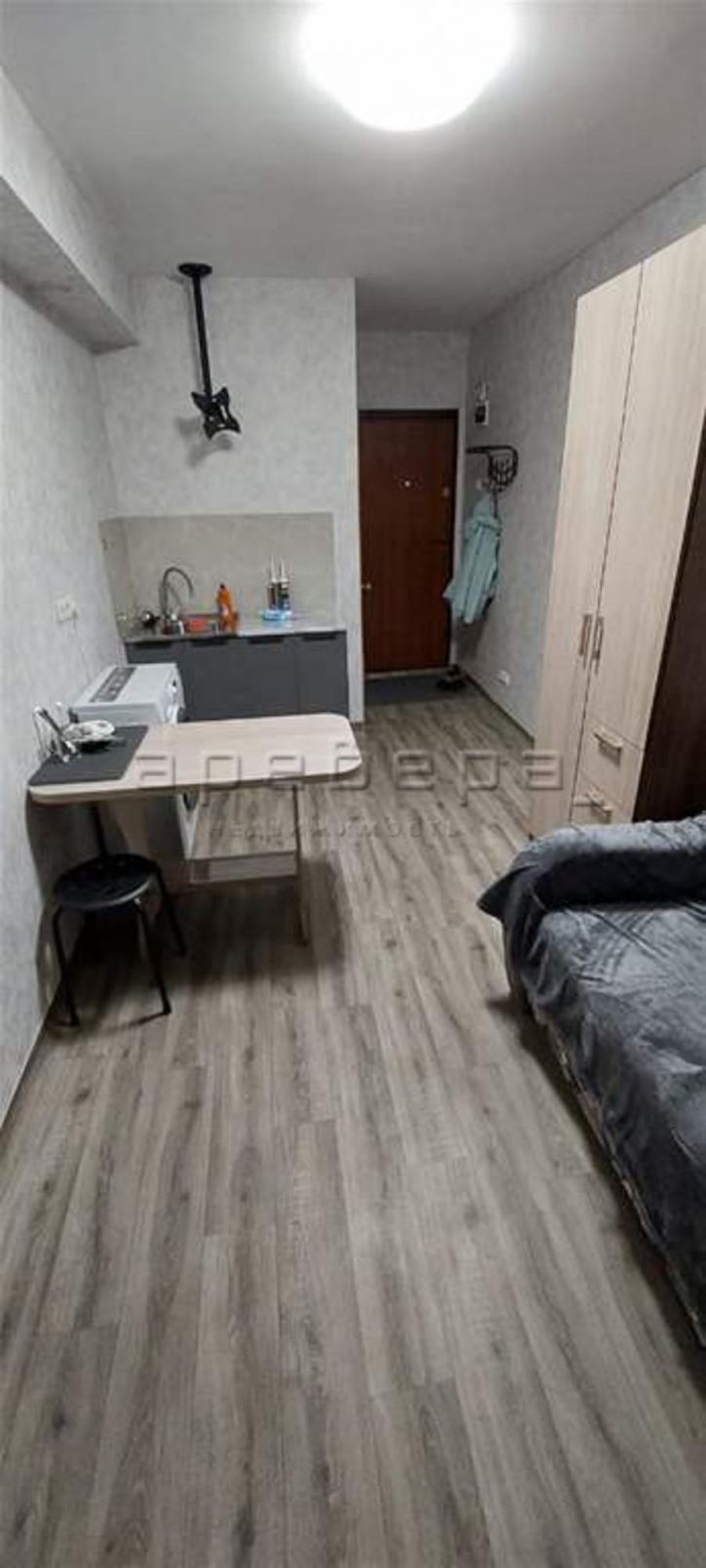 Комната Академгородок, 12