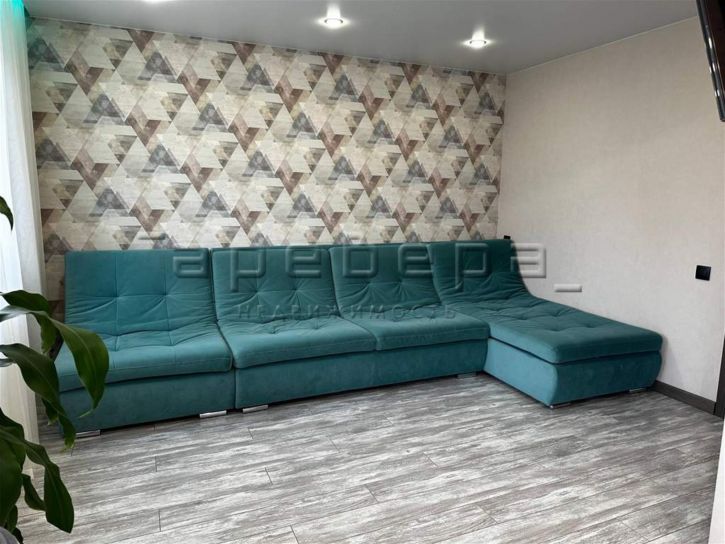 3-комн квартира Алёши Тимошенкова, 78а