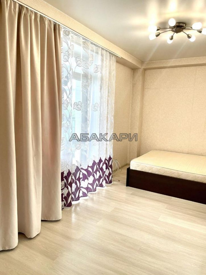 2-комн квартира Взлётная улица, 7Д