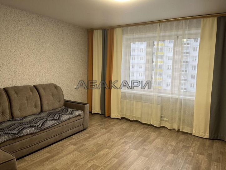 2-комн квартира улица Партизана Железняка, 55