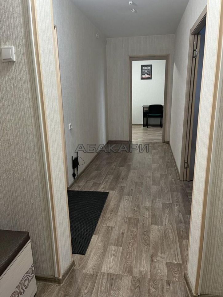 2-комн квартира улица Партизана Железняка, 55