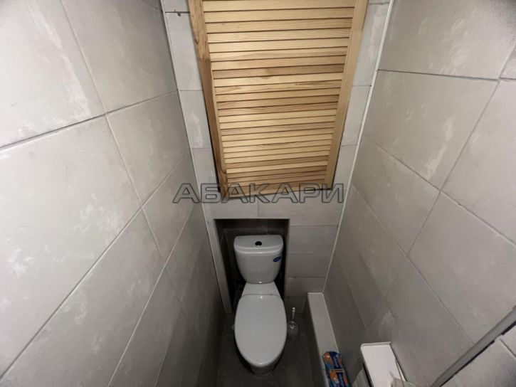 2-комн квартира улица Анатолия Гладкова, 8А