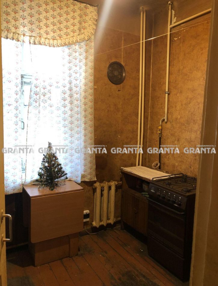 3-комн квартира ул Аэровокзальная, 2