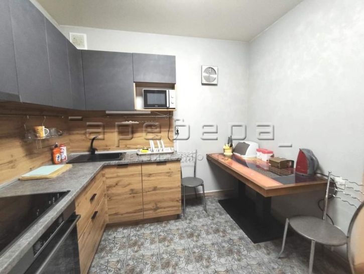 2-комн квартира Взлетная, 8