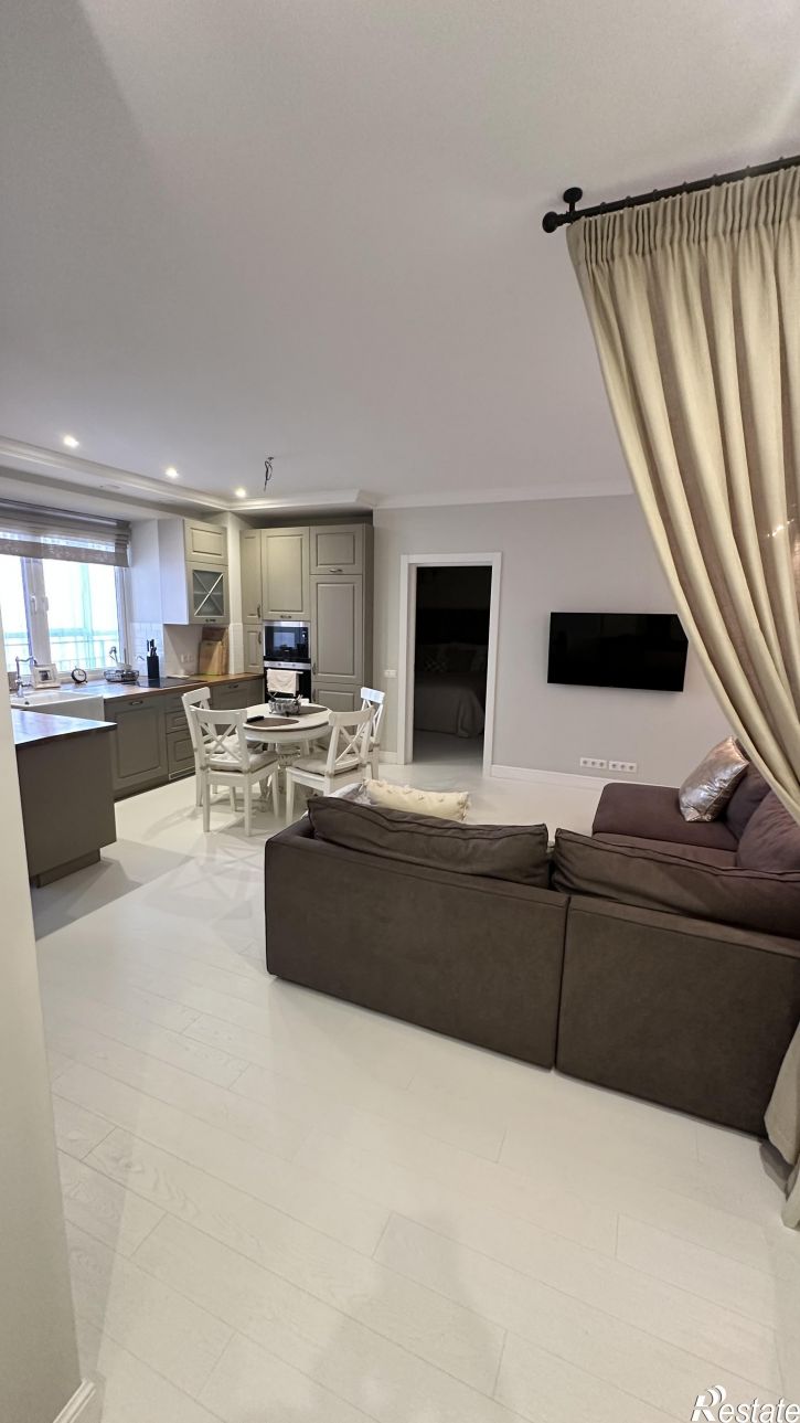 3-комн квартира Ярыгинская набережная, 17