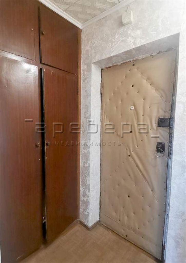 1-комн квартира Шахтеров, 12