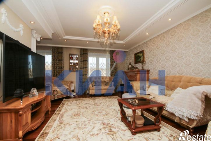 5-комн квартира Ады Лебедевой ул., 66