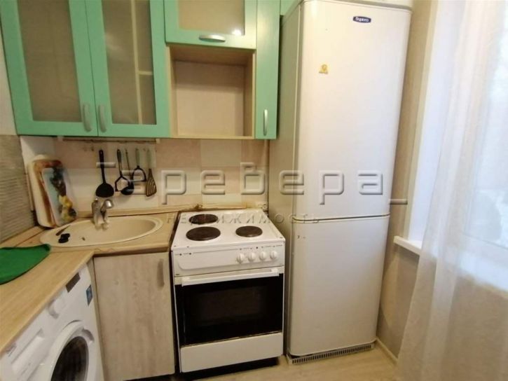 2-комн квартира 26 Бакинских Комиссаров, 30