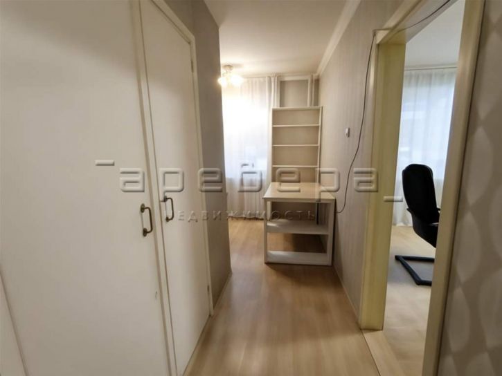 2-комн квартира 26 Бакинских Комиссаров, 30