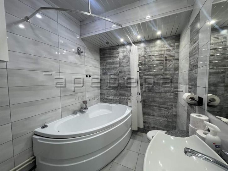 3-комн квартира Соколовская, 72