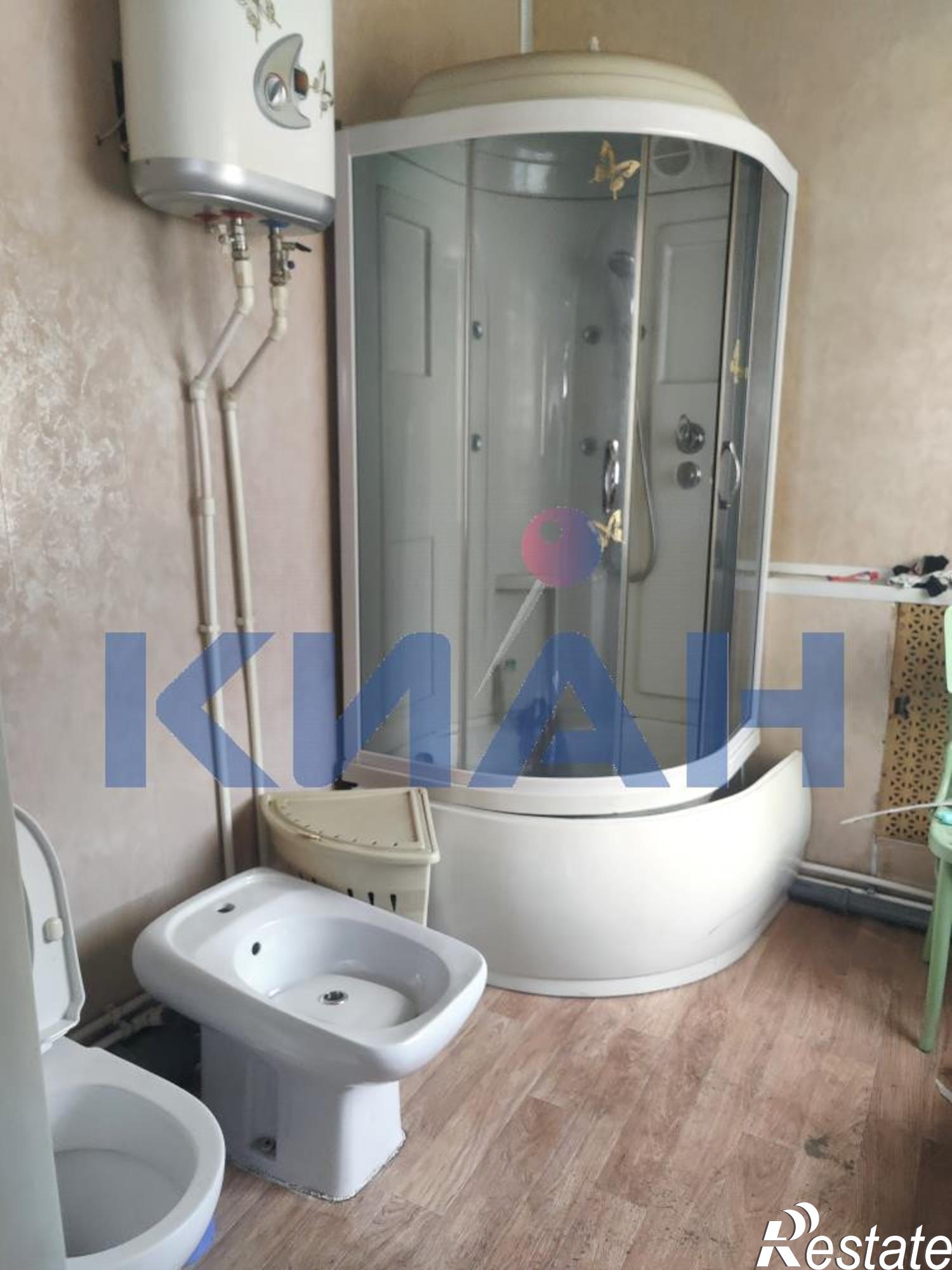 Купить дачу, дом, коттедж за 3 300 000 рублей на Боткина ул., 11