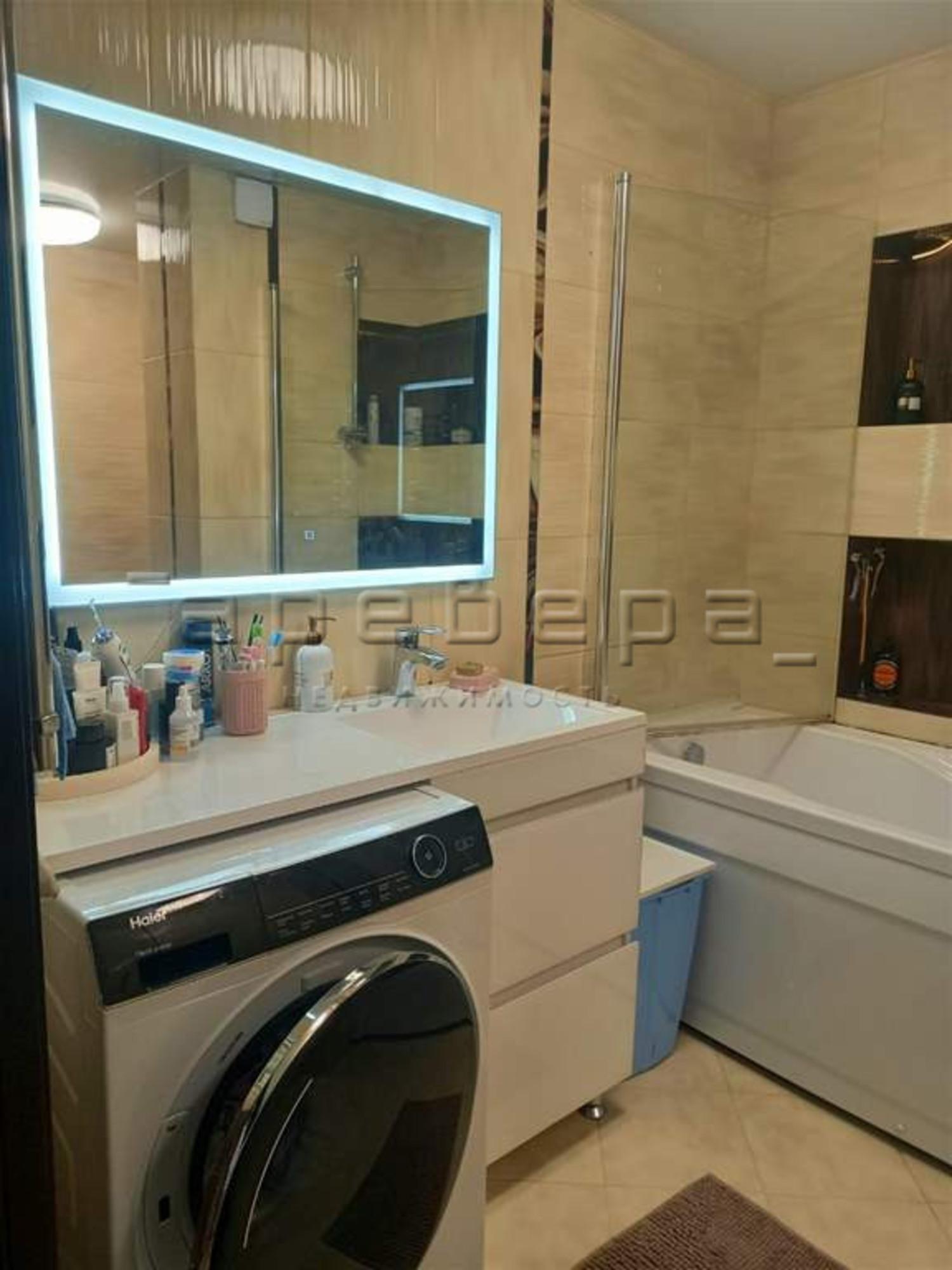 Купить квартиру за 15 500 000 рублей на Алексеева, 17