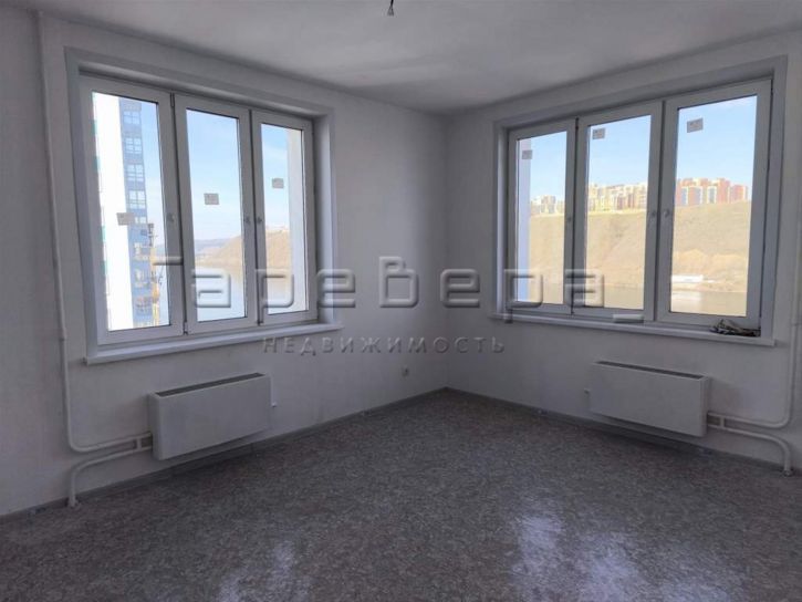 4-комн квартира Лесников, 57
