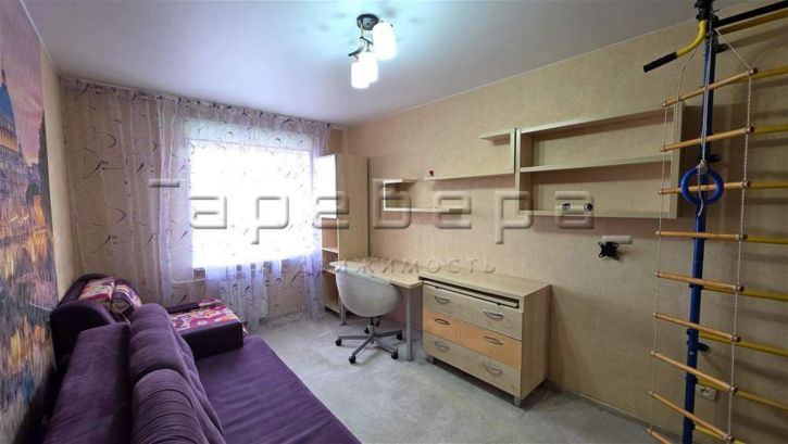 3-комн квартира Щорса, 29
