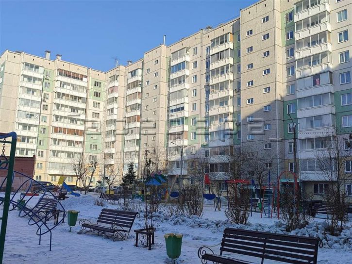 5-комн квартира 40 лет Победы, 30