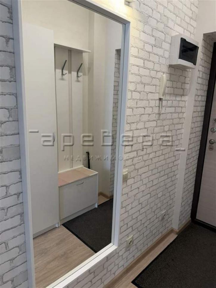 2-комн квартира Горького, 6а