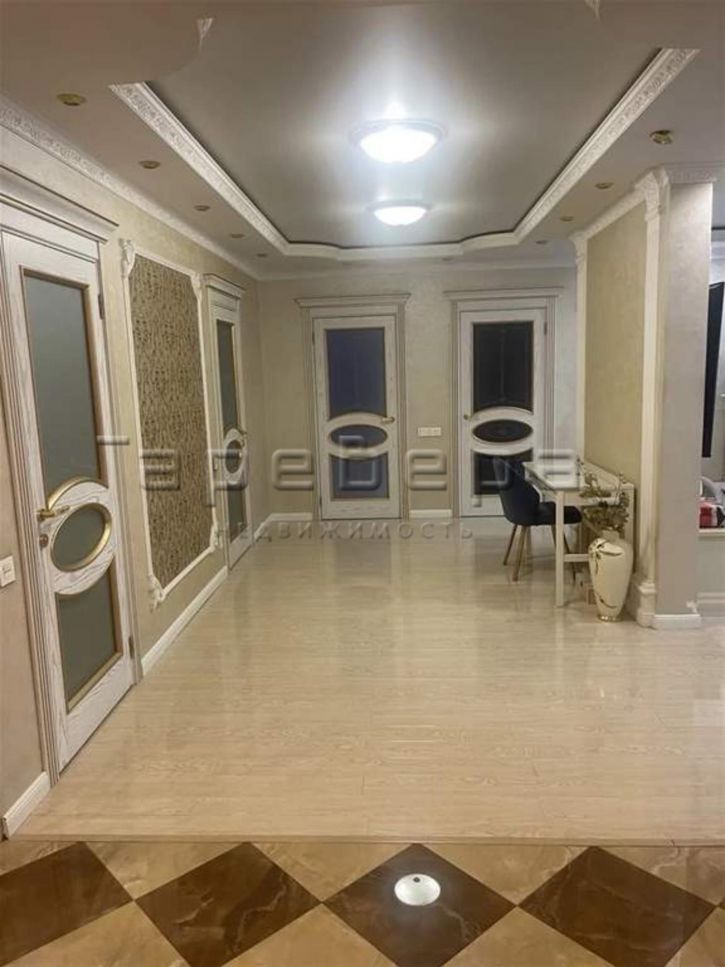 3-комн квартира Молокова, 28