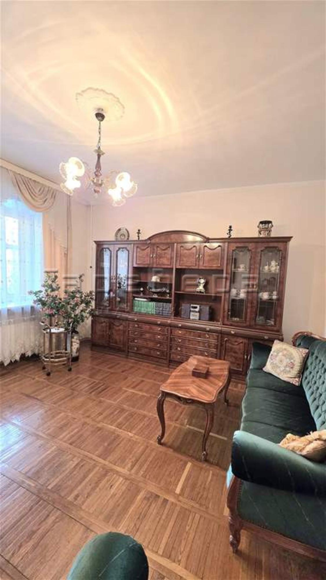 Купить квартиру за 17 000 000 рублей на Урицкого, 129