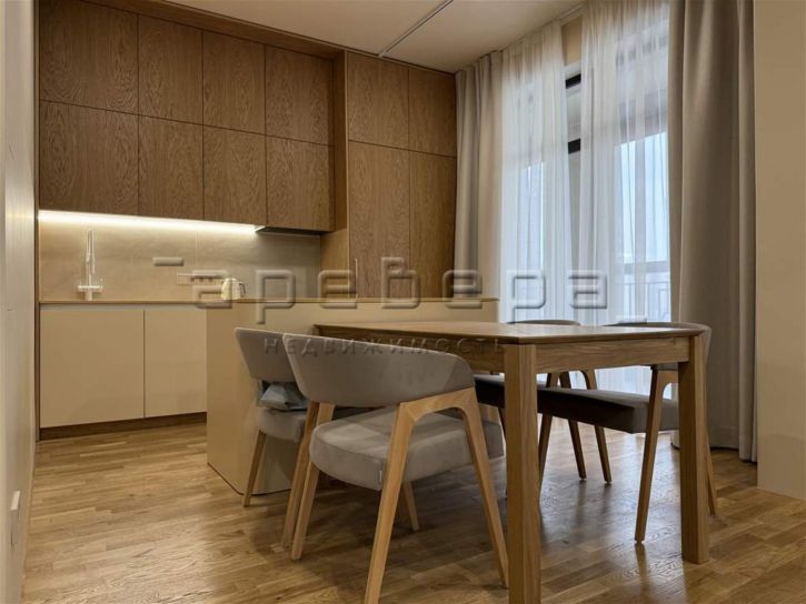 2-комн квартира Караульная, 50