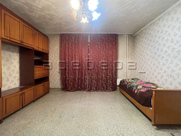 3-комн квартира Славы, 1