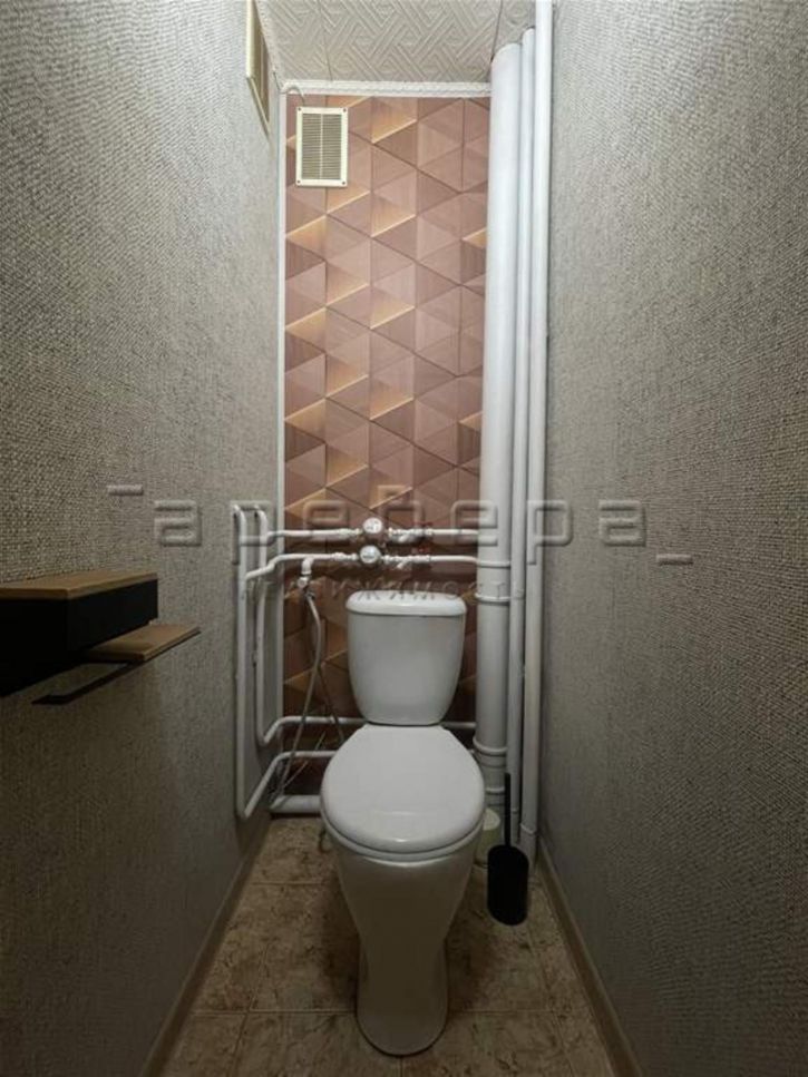 3-комн квартира Славы, 1
