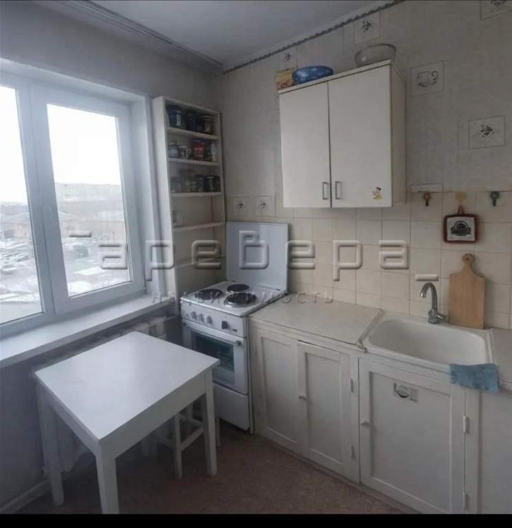 3-комн квартира Медицинский, 22
