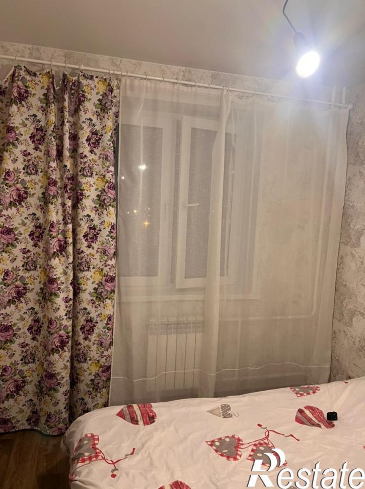 3-комн квартира Копылова,  21
