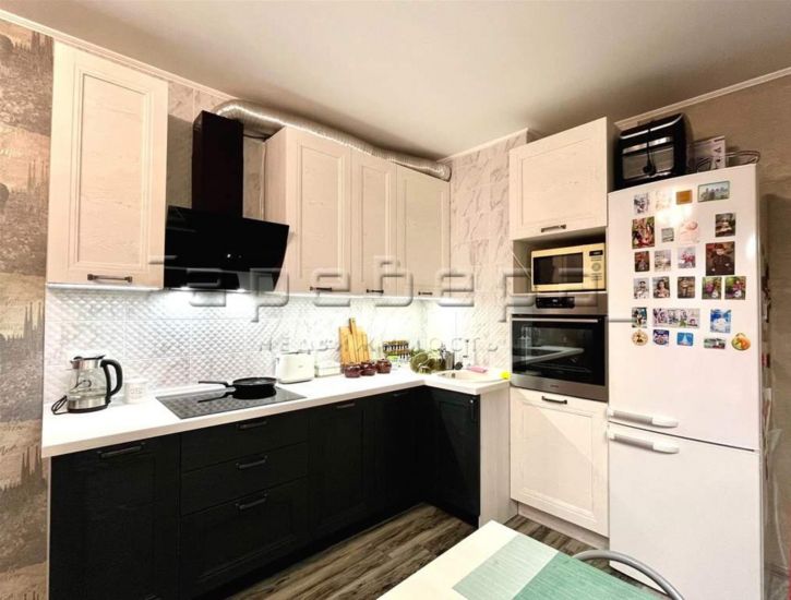 2-комн квартира Елены Стасовой, 50г