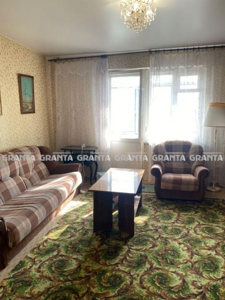 3-комн квартира пр-кт Металлургов, 6А