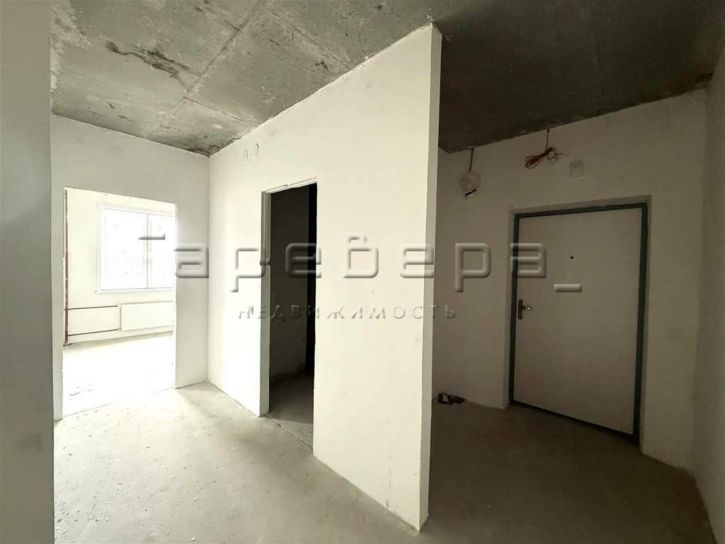 3-комн квартира Петра Ломако, 1