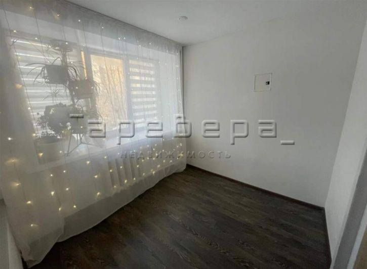 Комната Аэровокзальная, 8ж