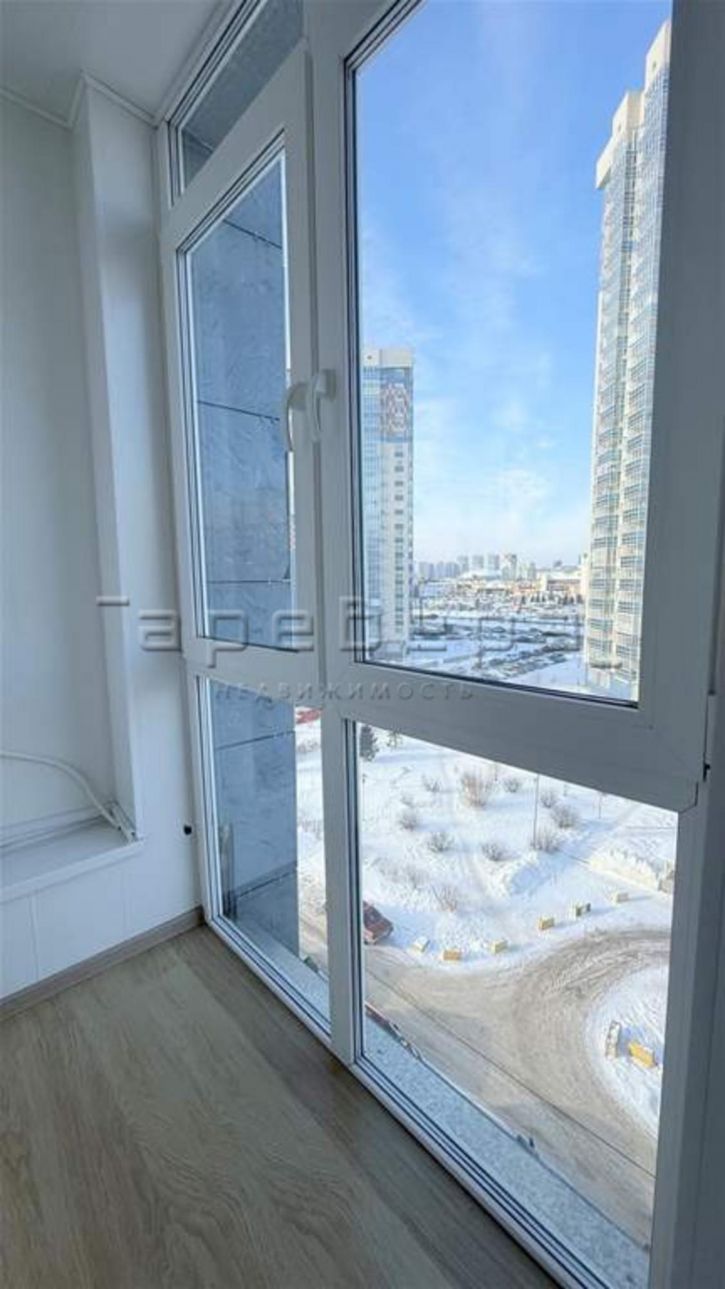 2-комн квартира Авиаторов, 41