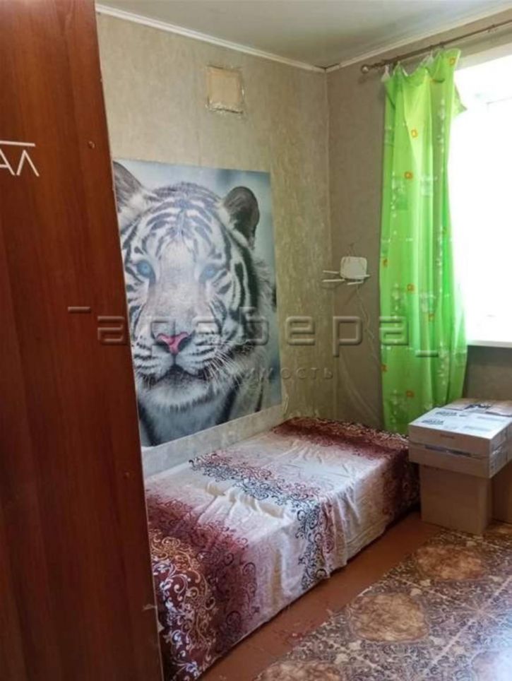 Комната 26 Бакинских Комиссаров, 25