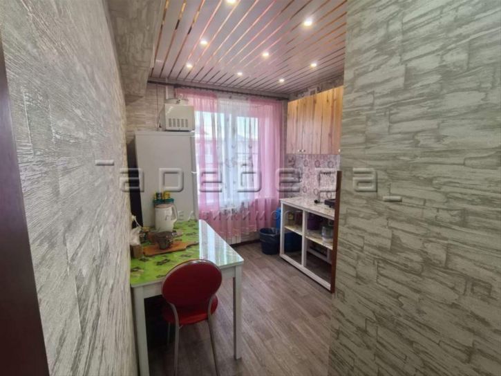 1-комн квартира Энергетиков, 36