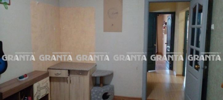 3-комн квартира пер Якорный, 11