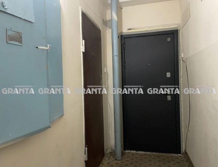 2-комн квартира ул Весны, 5