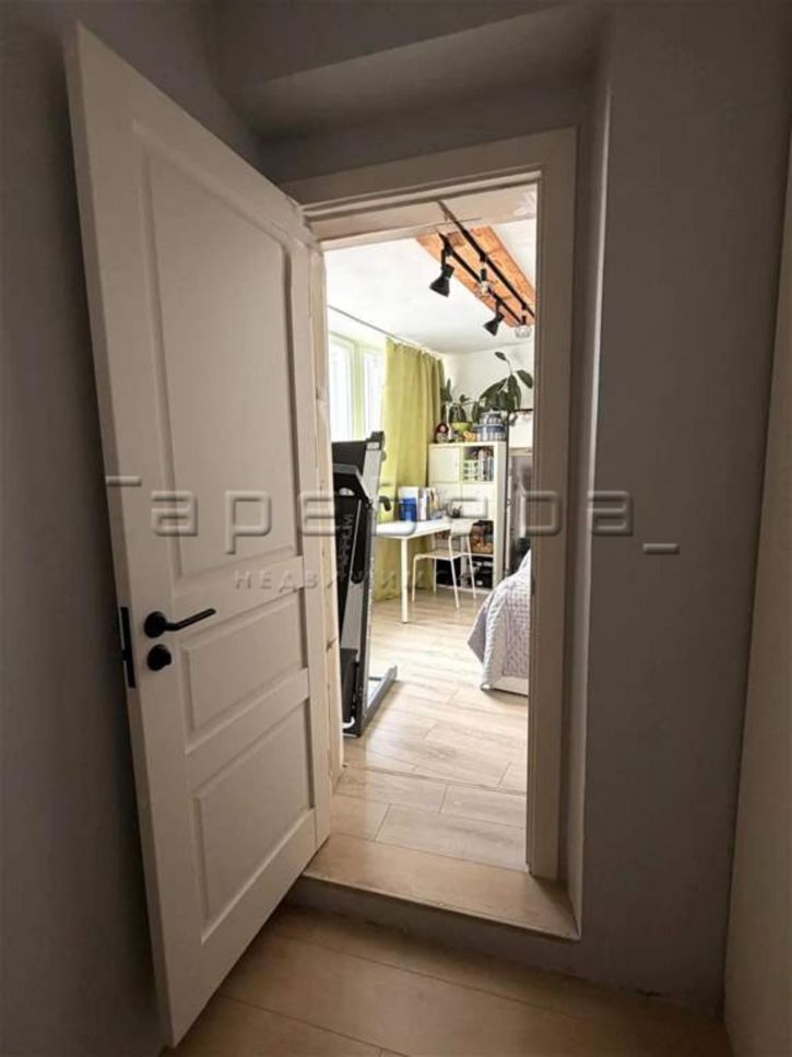 3-комн квартира Серова, 10