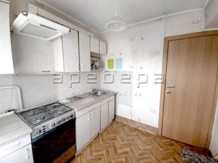 2-комн квартира Семафорная, 209