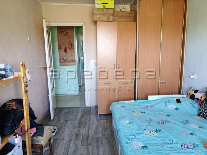 3-комн квартира Металлургов, 1д